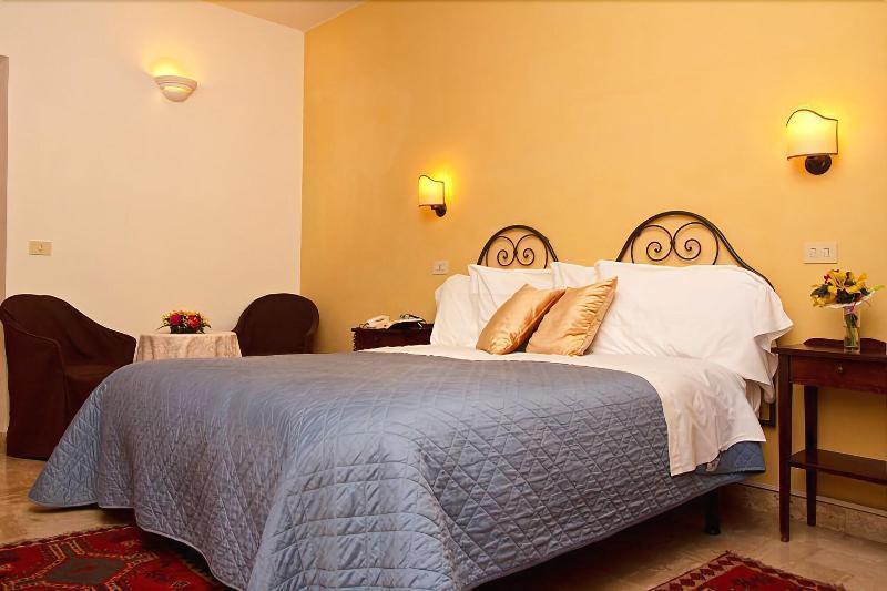 Albergo Duomo Montepulciano Stazione Exteriör bild