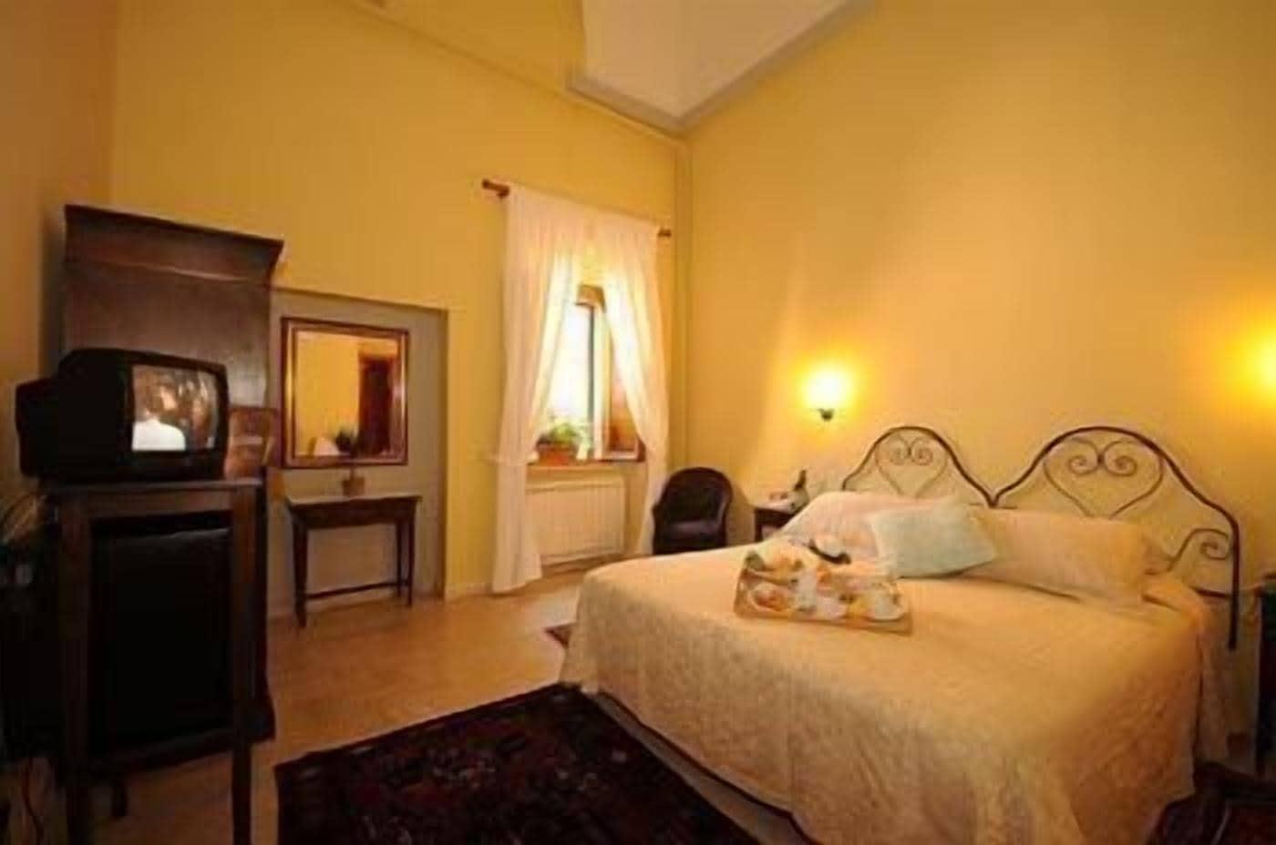 Albergo Duomo Montepulciano Stazione Exteriör bild