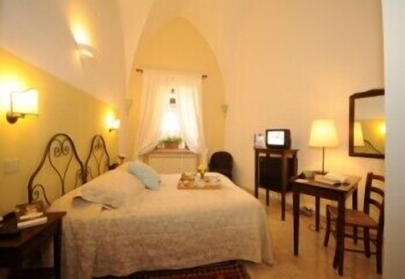 Albergo Duomo Montepulciano Stazione Exteriör bild