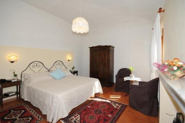 Albergo Duomo Montepulciano Stazione Rum bild